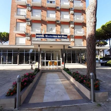 Hotel Madonna Del Pino Cervia Exterior foto