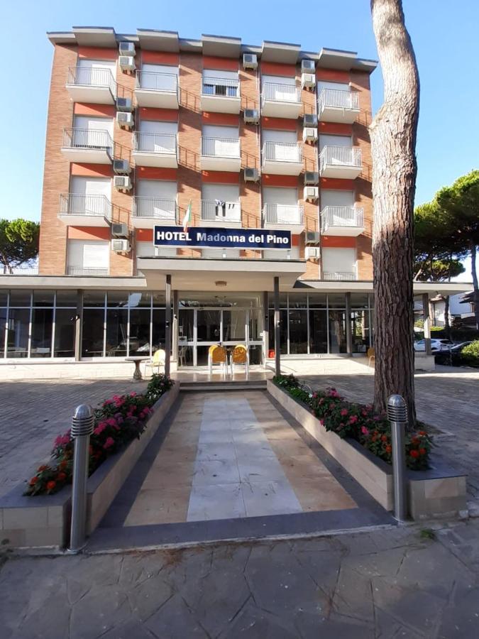 Hotel Madonna Del Pino Cervia Exterior foto