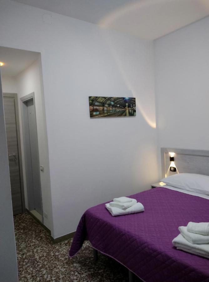 Hotel Madonna Del Pino Cervia Exterior foto